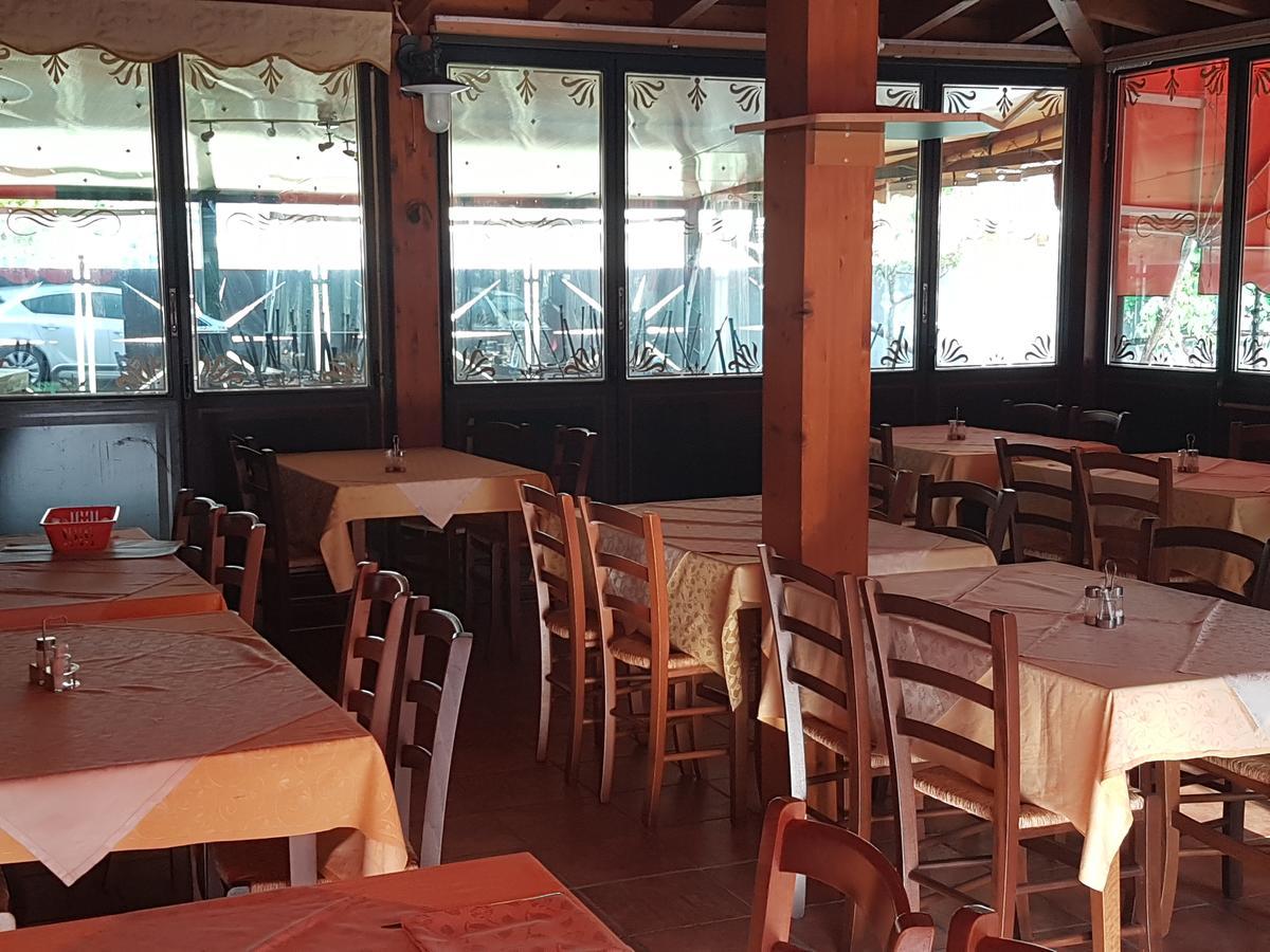Macloud Pub B&B Sarnico Zewnętrze zdjęcie